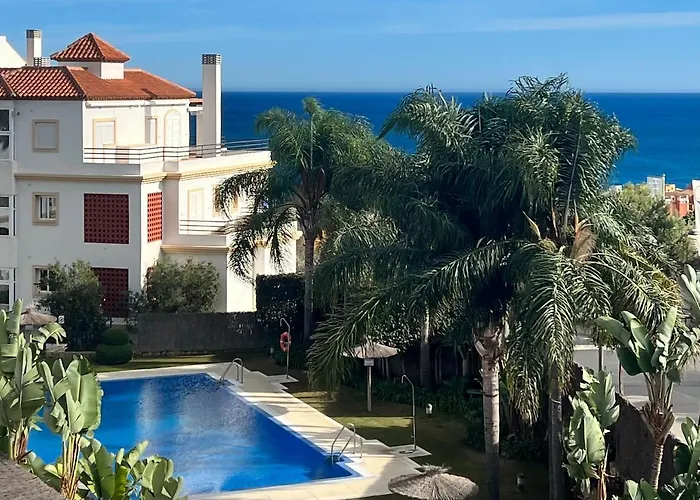 Vistas Al Mar En Jardines Del Mar Mediterraneo
